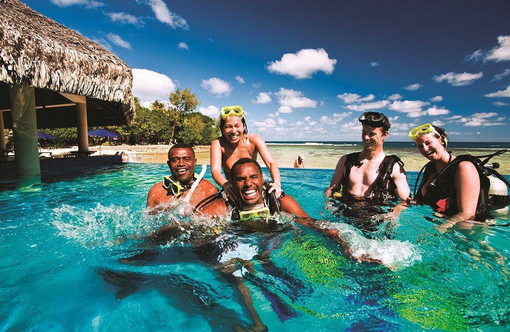 Breakas Beach Resort (Adults Only) Port Vila Bagian luar foto