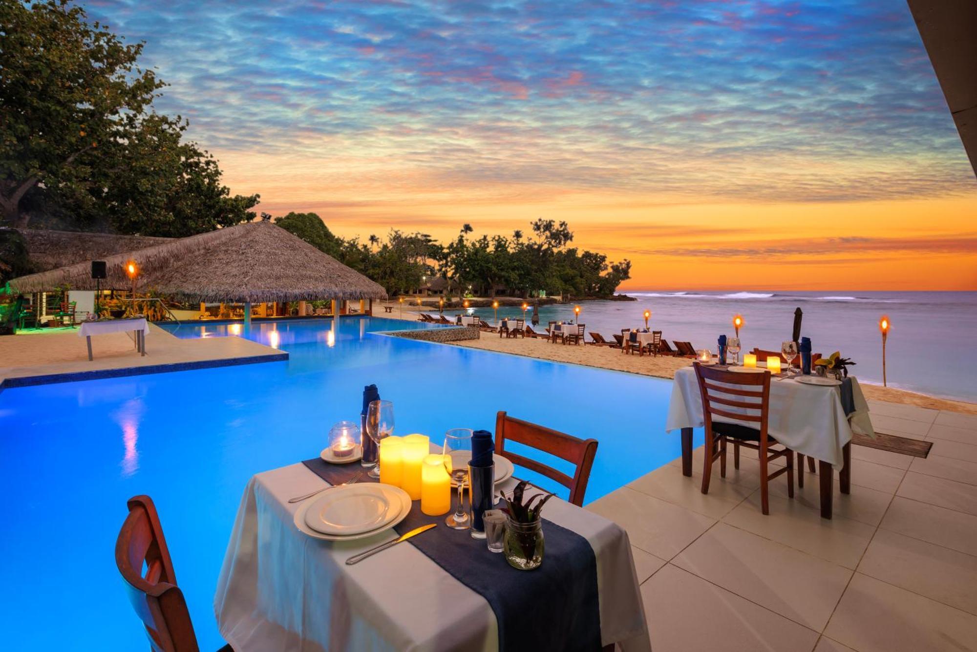 Breakas Beach Resort (Adults Only) Port Vila Bagian luar foto