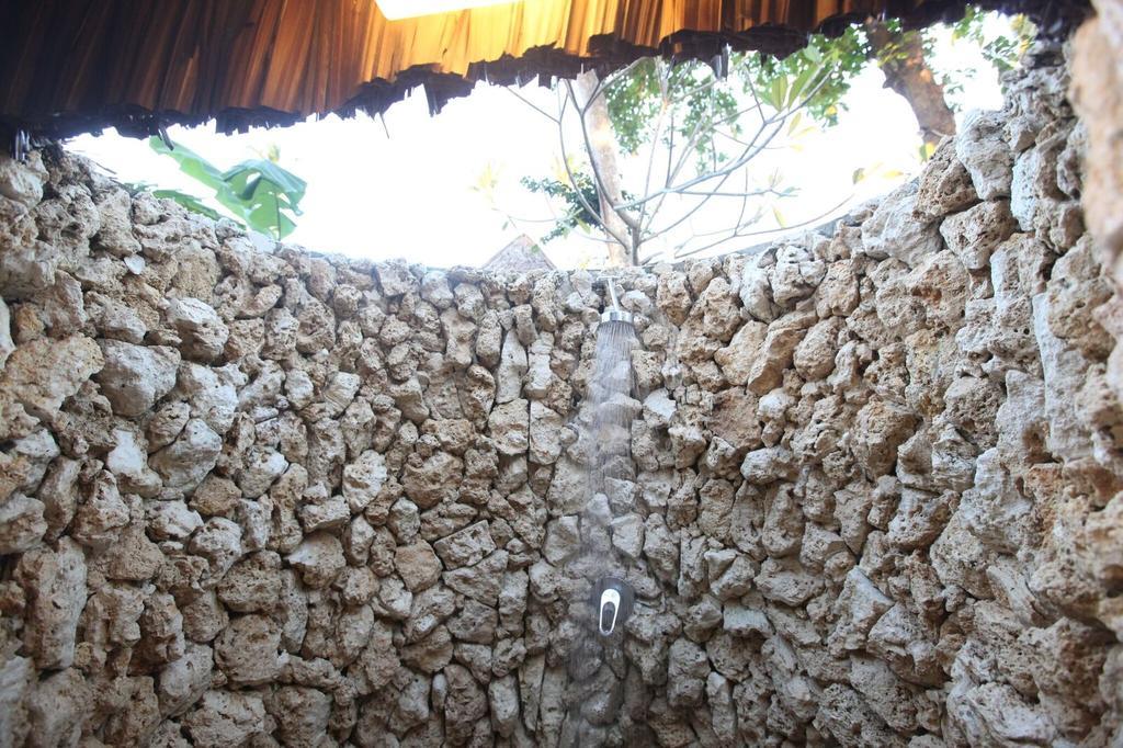 Breakas Beach Resort (Adults Only) Port Vila Bagian luar foto