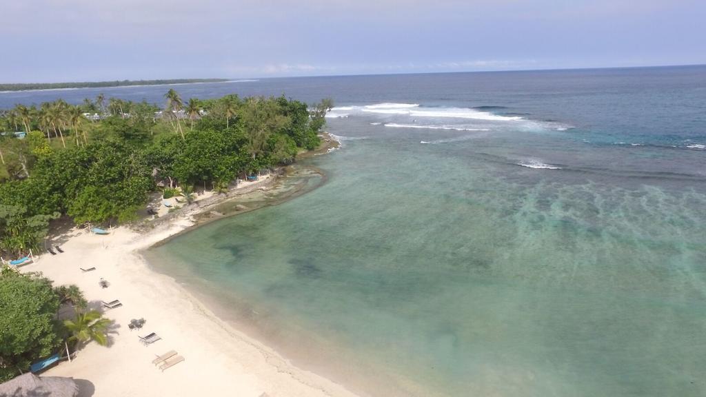Breakas Beach Resort (Adults Only) Port Vila Bagian luar foto