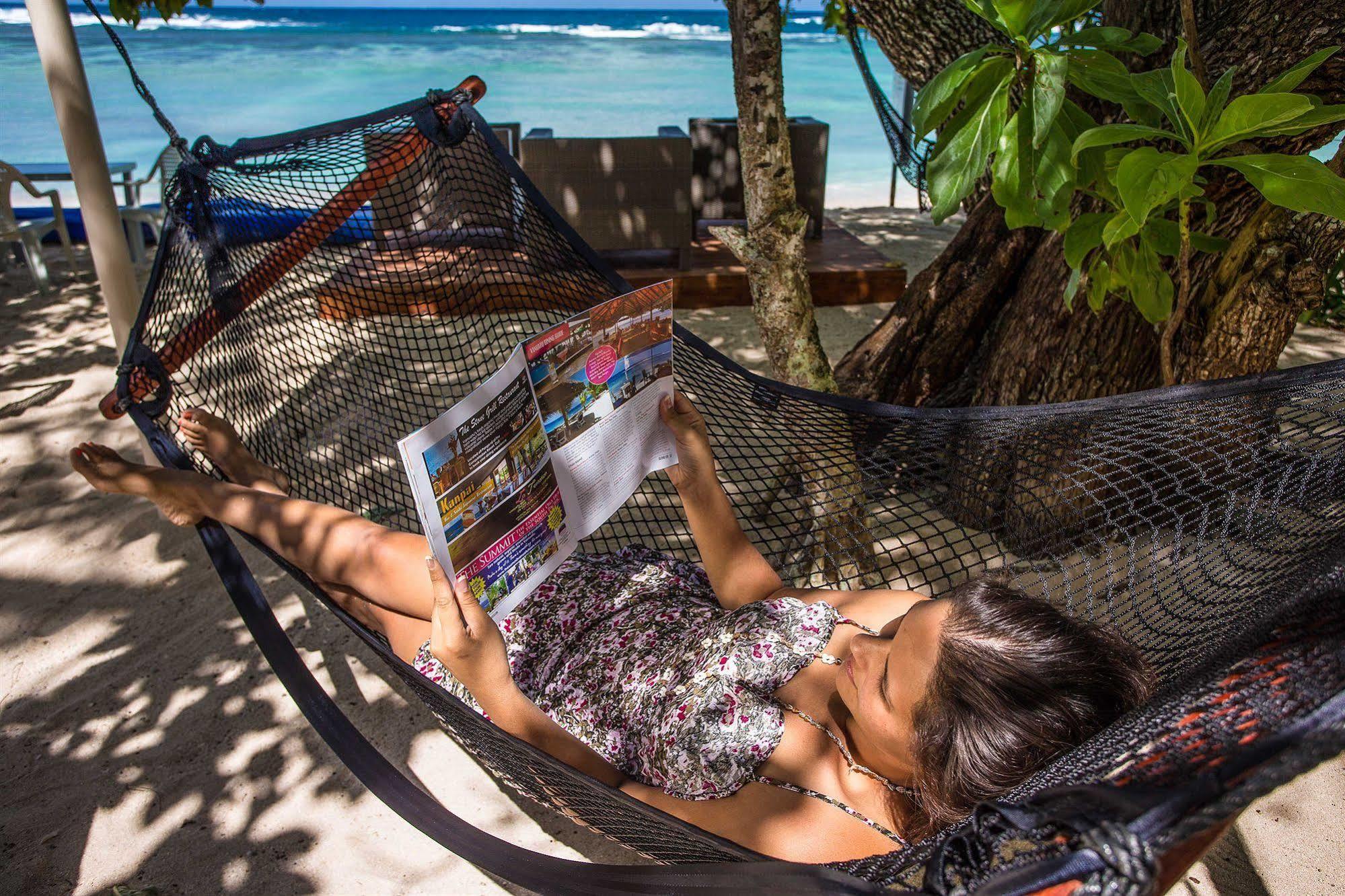 Breakas Beach Resort (Adults Only) Port Vila Bagian luar foto
